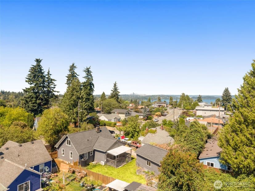 Property photo for 11214 Cornell Avenue S, Seattle photo 31