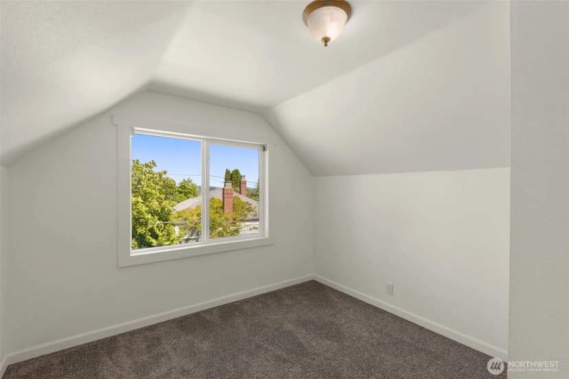 Property photo for 11214 Cornell Avenue S, Seattle photo 25