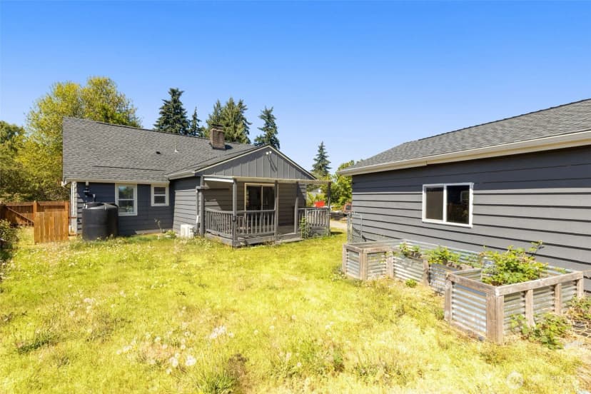 Property photo for 11214 Cornell Avenue S, Seattle photo 28