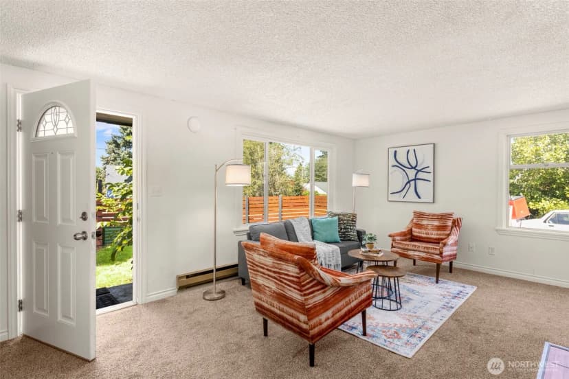 Property photo for 11214 Cornell Avenue S, Seattle photo 5