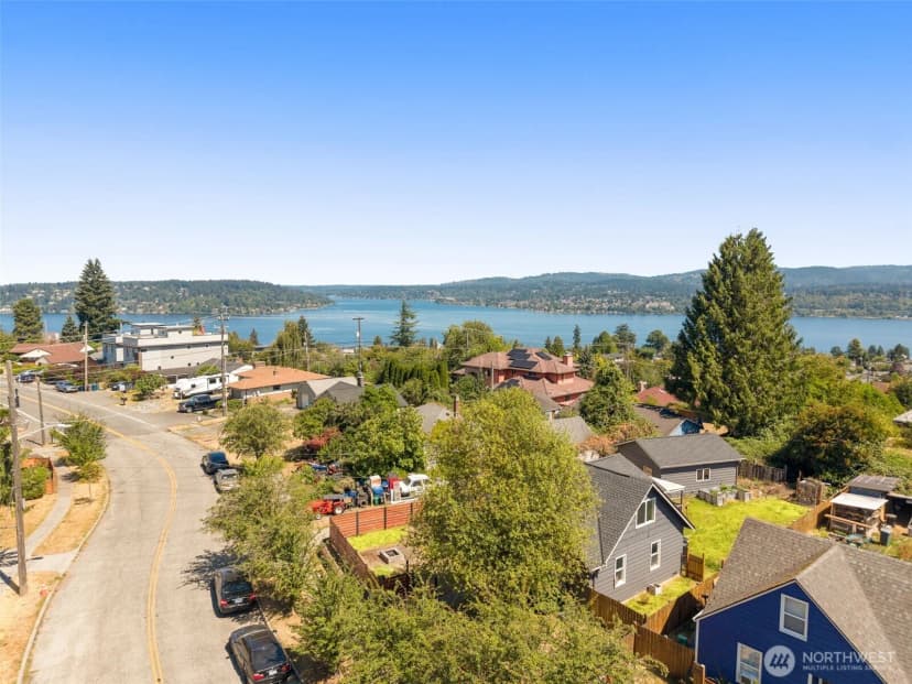 Property photo for 11214 Cornell Avenue S, Seattle photo 34