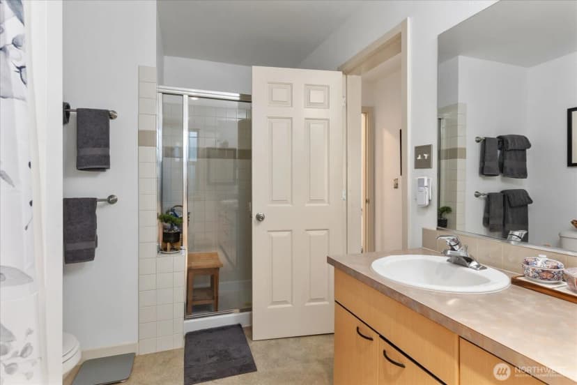 Property photo for 20808 72nd Avenue W #3, Edmonds photo 20