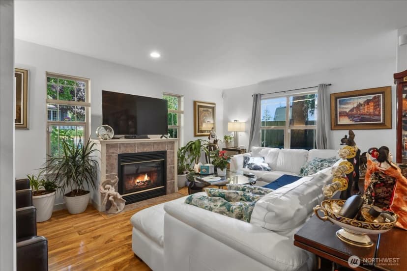 Property photo for 20808 72nd Avenue W #3, Edmonds photo 6