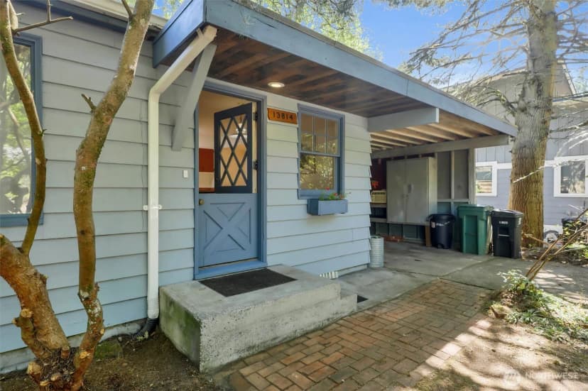 Property photo for 13814 26th Avenue Ne, Seattle photo 19
