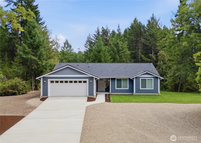 Property photo for 11201 Helena Trail Sw, Port Orchard
