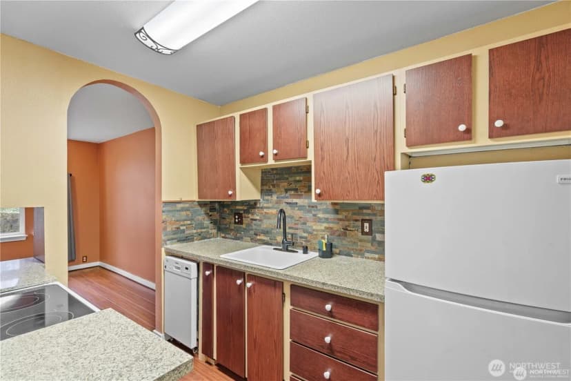 Property photo for 625 N Jackson Avenue #c24, Tacoma photo 13