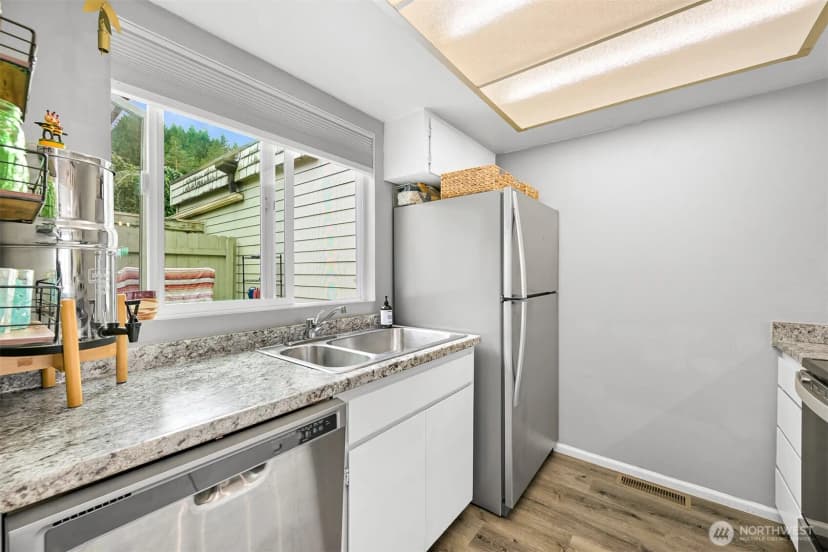 Property photo for 22 Marigold Drive #20, Bellingham photo 6