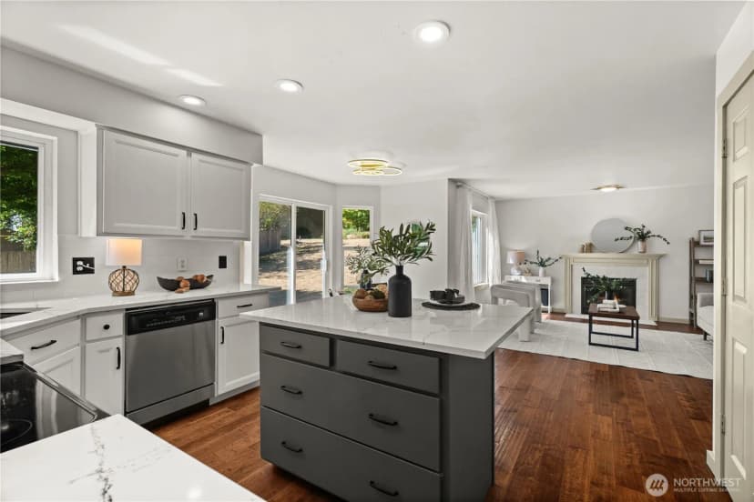 Property photo for 3514 135th Street Ct Nw, Gig Harbor photo 8