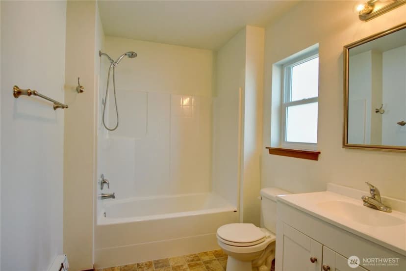Property photo for 18918 85th Drive Nw, Stanwood photo 14