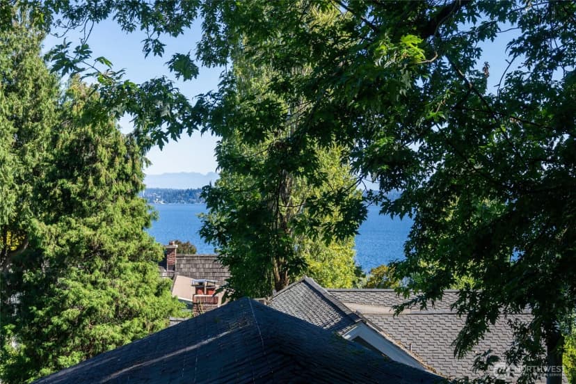 Property photo for 508 Randolph Avenue, Seattle photo 14