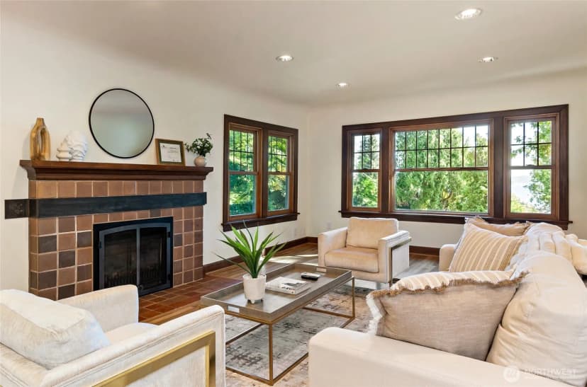 Property photo for 508 Randolph Avenue, Seattle photo 6