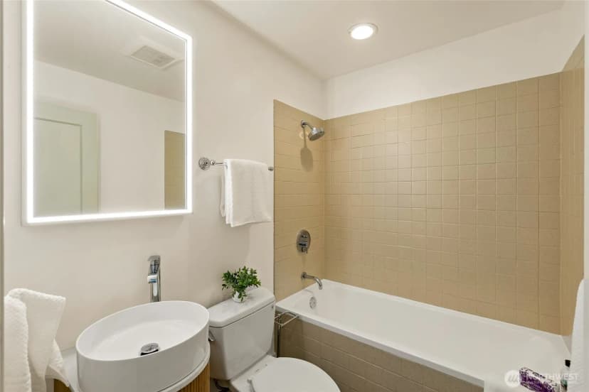 Property photo for 508 Randolph Avenue, Seattle photo 30