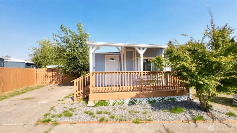 Property photo for 2392 Douglas Rd #4, Ferndale photo 3
