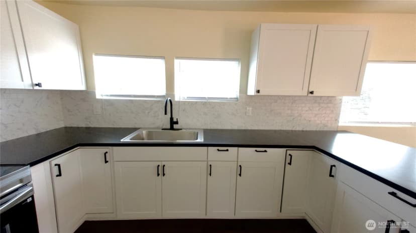 Property photo for 2392 Douglas Rd #4, Ferndale photo 6