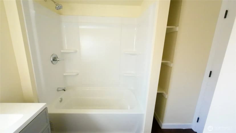 Property photo for 2392 Douglas Rd #4, Ferndale photo 8