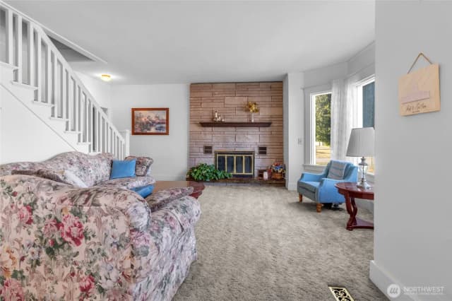 Property photo for 145 W Cooper Avenue, Washtucna photo 3
