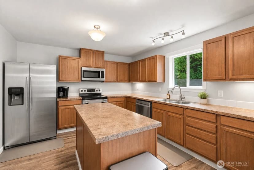 Property photo for 1914 179th Street Ct E, Spanaway photo 6