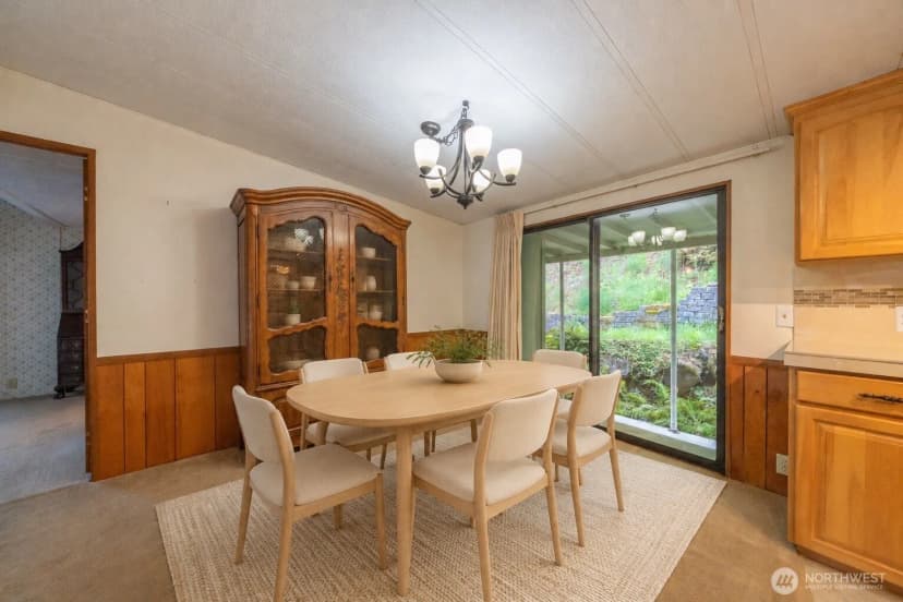 Property photo for 17336 Woodcrest Drive Ne, Bothell photo 10