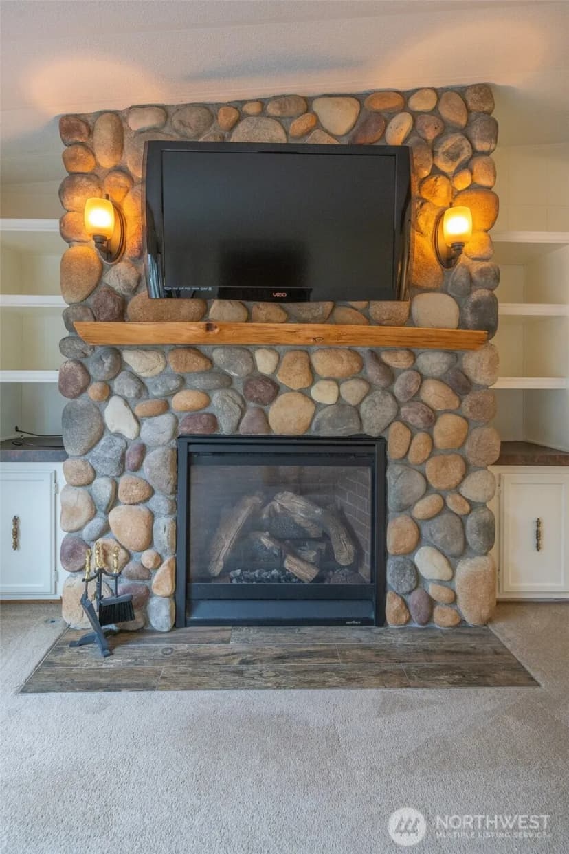 Property photo for 17336 Woodcrest Drive Ne, Bothell photo 8
