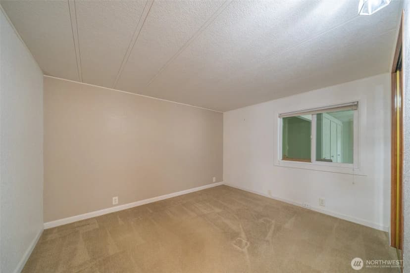 Property photo for 17336 Woodcrest Drive Ne, Bothell photo 21