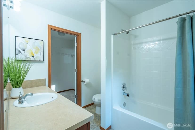 Property photo for 19109 16th Avenue Se, Bothell photo 23