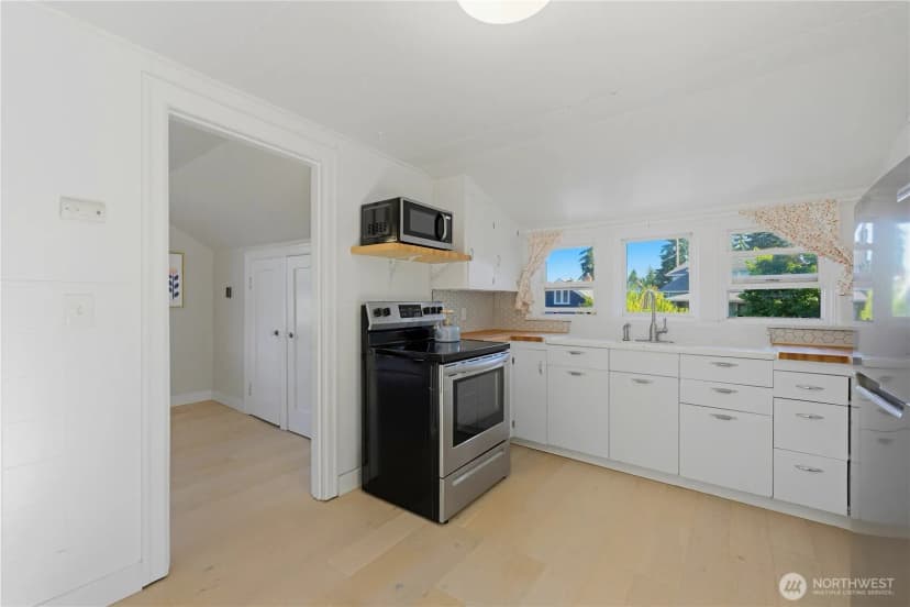 Property photo for 3417 N 8th Street, Tacoma photo 29