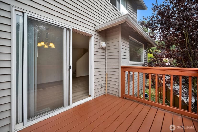 Property photo for 15 87th Avenue Ne #b, Lake Stevens photo 19