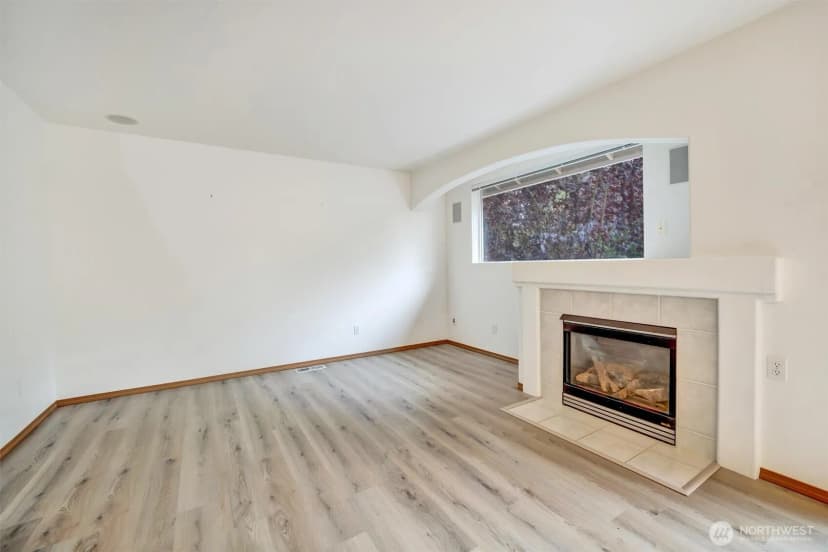 Property photo for 15 87th Avenue Ne #b, Lake Stevens photo 10