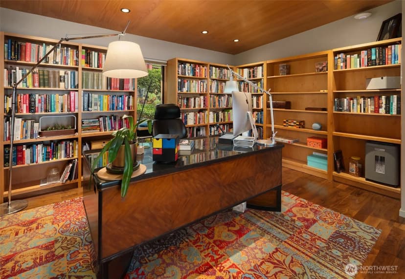 Property photo for 1215 Warren Avenue N, Seattle photo 21