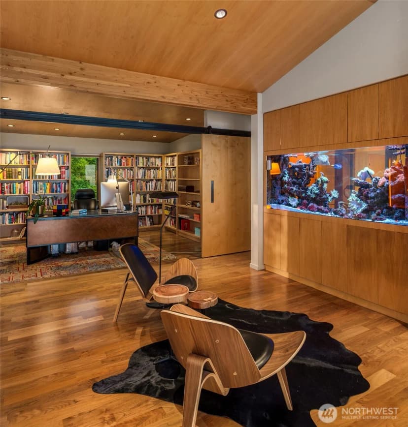 Property photo for 1215 Warren Avenue N, Seattle photo 20