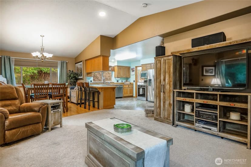 Property photo for 443 Rainbow Drive, Sedro Woolley photo 8