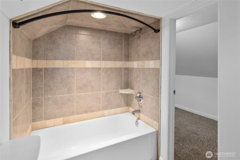 Property photo for 101 N D Street, Roslyn photo 20