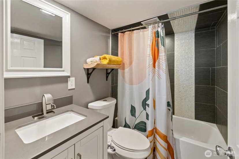 Property photo for 101 N D Street, Roslyn photo 32