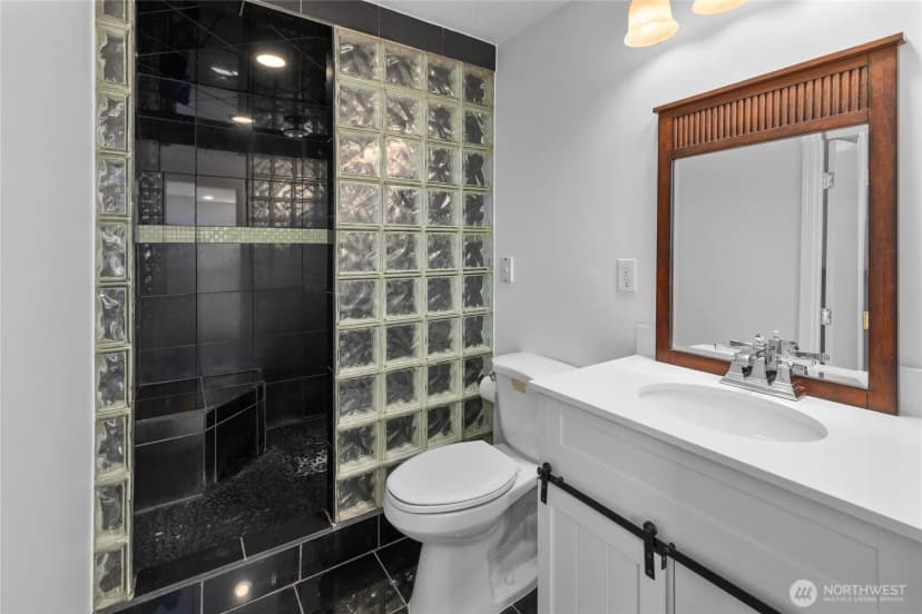 Property photo for 101 N D Street, Roslyn photo 15