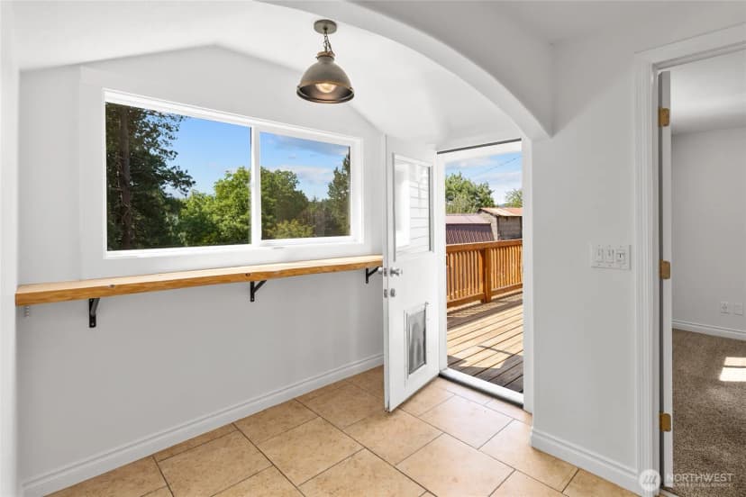 Property photo for 101 N D Street, Roslyn photo 11