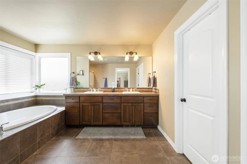 Property photo for 714 182nd Street E, Spanaway photo 31