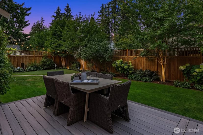 Property photo for 12033 Ne 70th Street, Kirkland photo 23