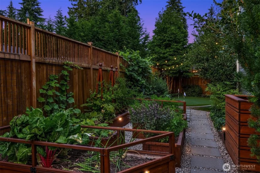 Property photo for 12033 Ne 70th Street, Kirkland photo 25