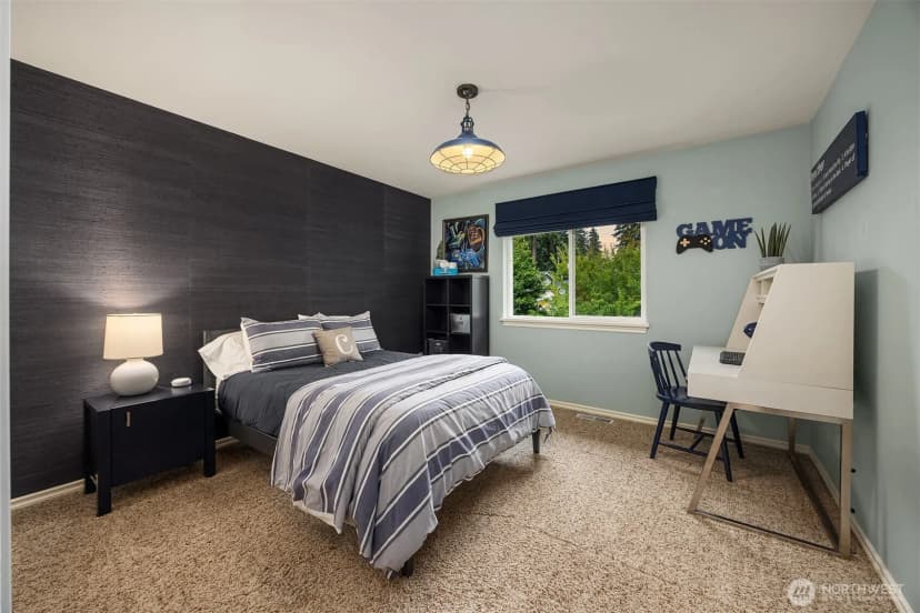 Property photo for 12033 Ne 70th Street, Kirkland photo 34