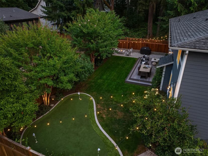Property photo for 12033 Ne 70th Street, Kirkland photo 27