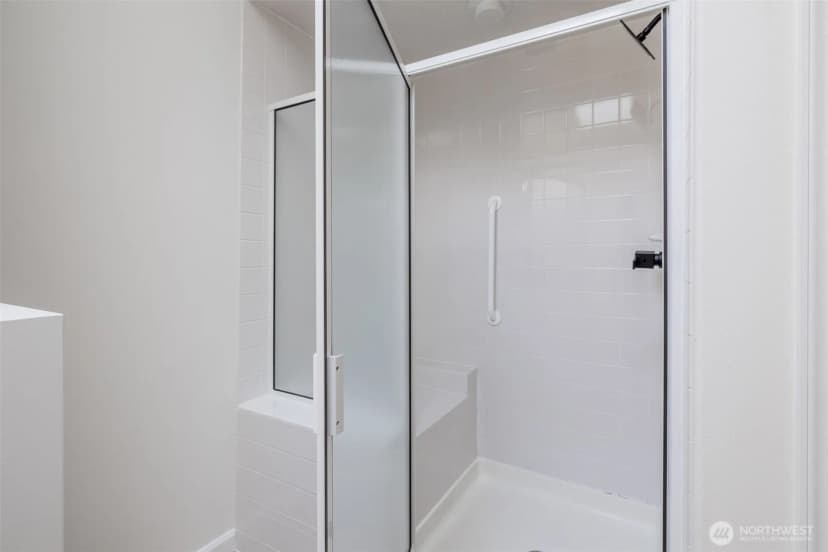 Property photo for 6909 38th Street Ct W, University Place photo 14