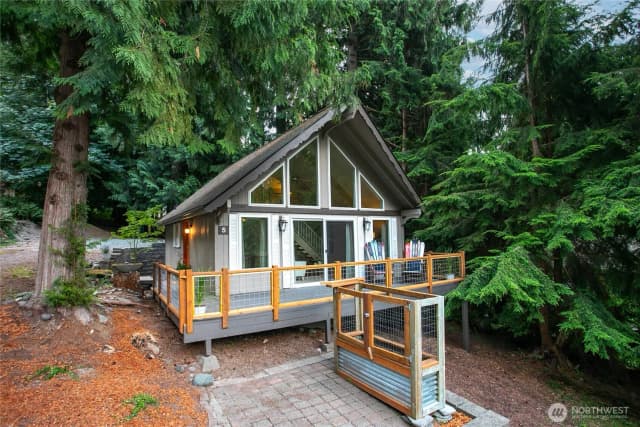 Property photo for 5 Misty Ridge Court, Bellingham