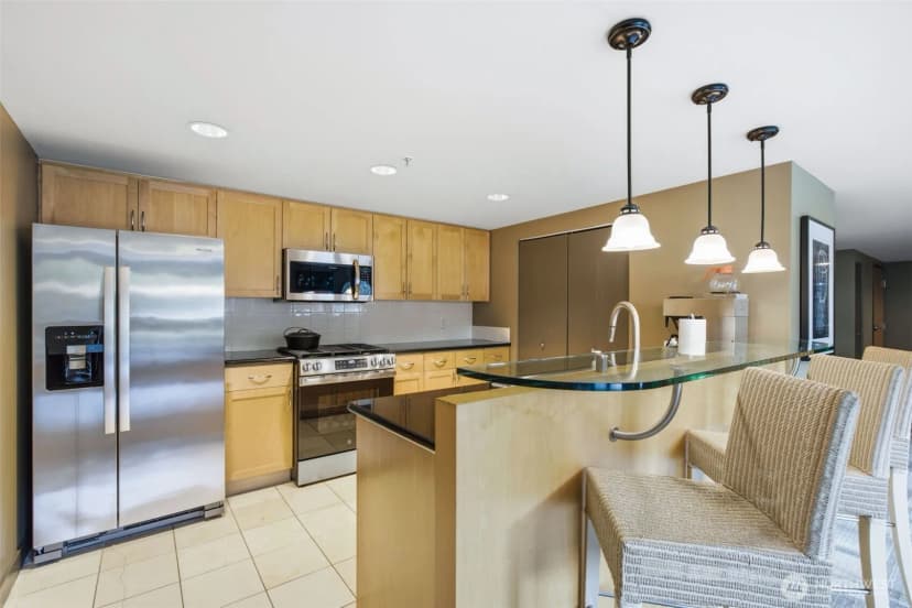Property photo for 2929 1st Ave #418, Seattle photo 22