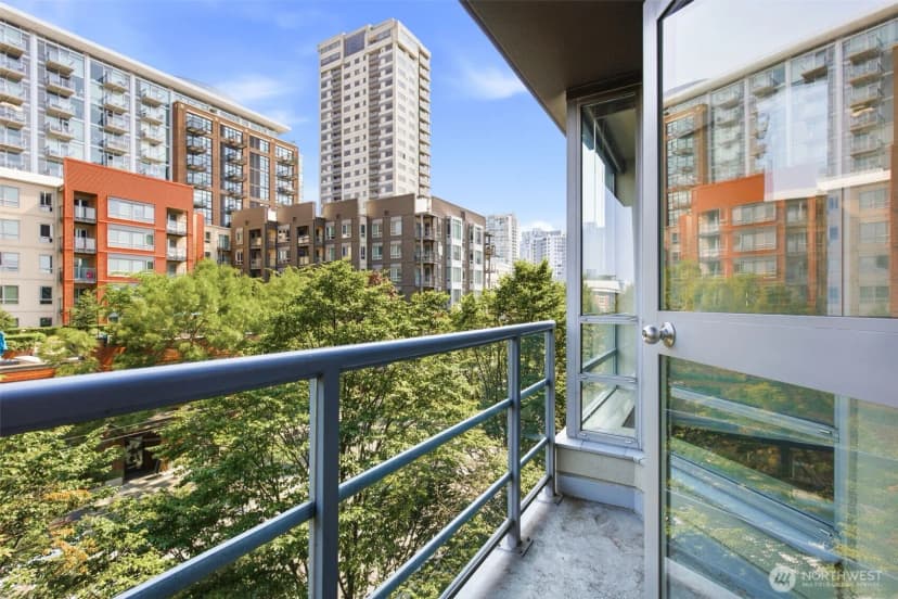 Property photo for 2929 1st Ave #418, Seattle photo 39