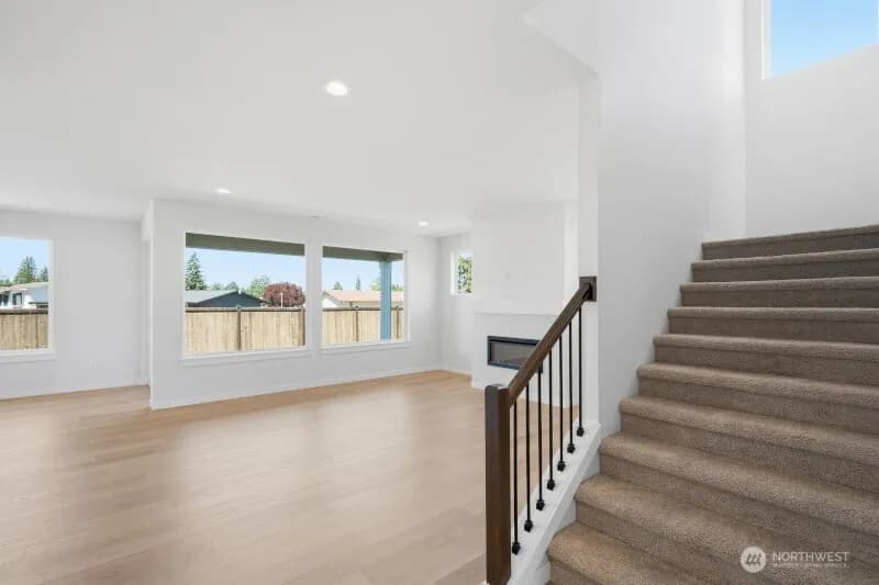 Property photo for 14206 14th Avenue Ct E #195, Tacoma photo 9
