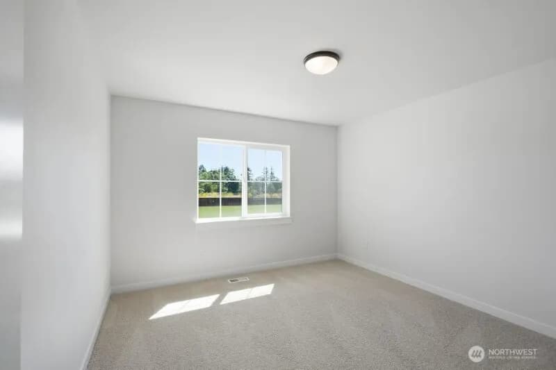 Property photo for 14206 14th Avenue Ct E #195, Tacoma photo 6