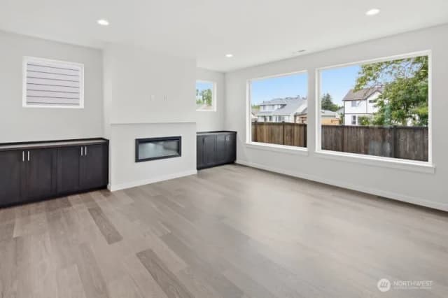 Property photo for 14306 14th Avenue Ct E #197, Tacoma photo 5