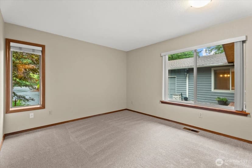 Property photo for 28316 190th Street Se, Kent photo 17