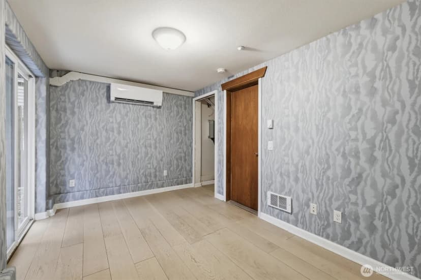 Property photo for 6825 Weedin Place Ne #a, Seattle photo 29