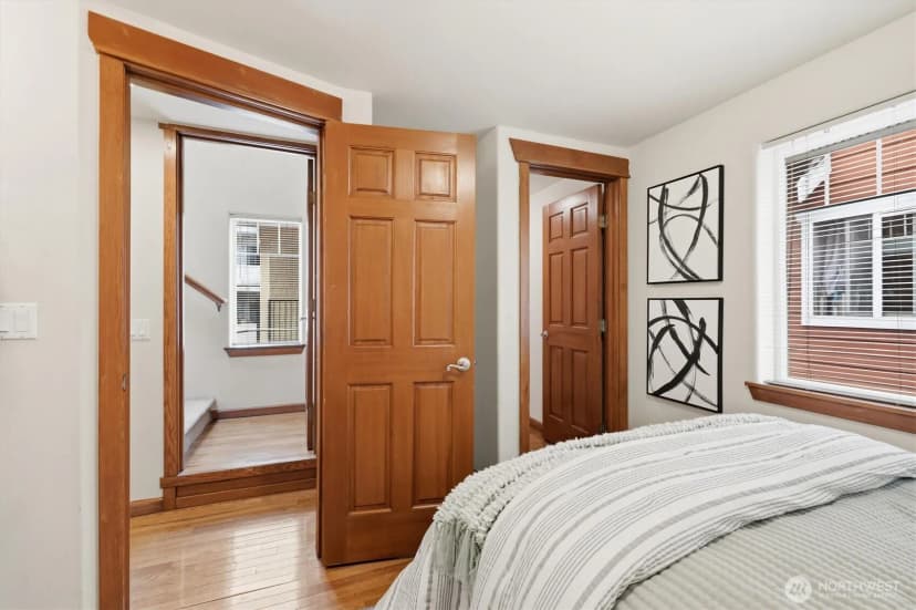 Property photo for 6825 Weedin Place Ne #a, Seattle photo 19